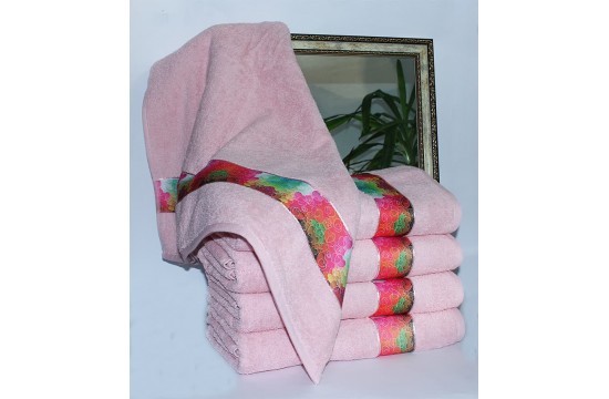 Полотенце махровое Весна розовое сердца 70х140 Таг текстиль