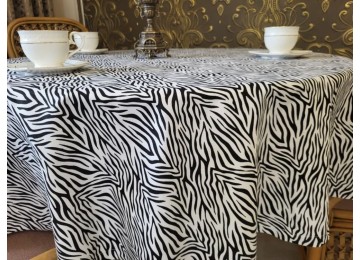 Water-repellent tablecloth Safari (160/350 cm)